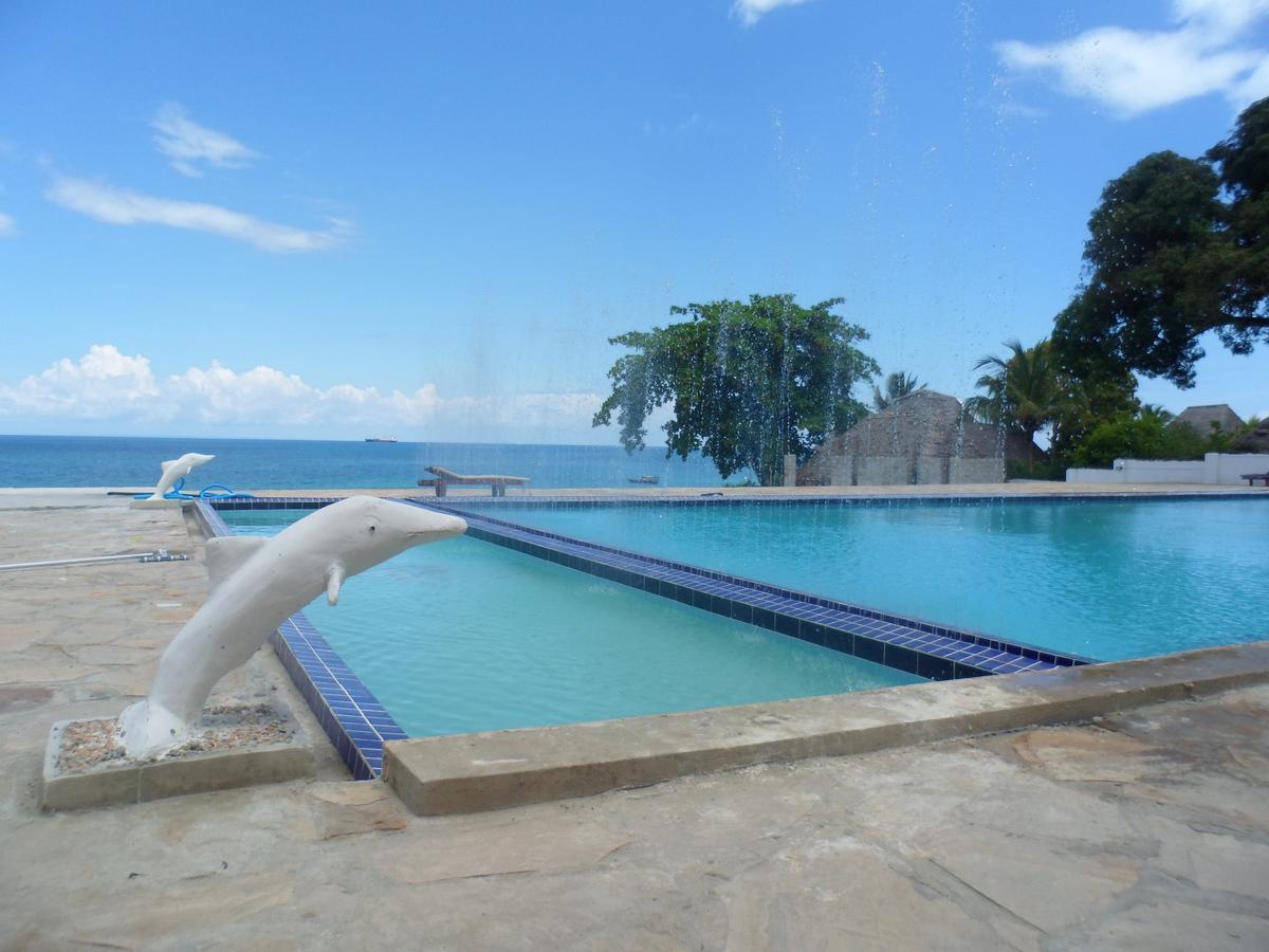 Amaan Ocean Hotel Kihinani Bububu Екстериор снимка