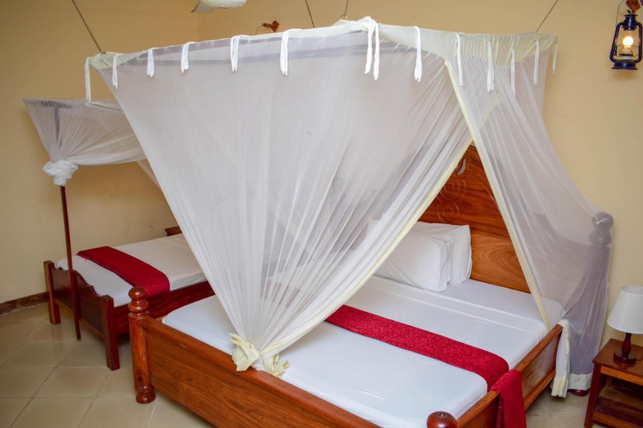 Amaan Ocean Hotel Kihinani Bububu Екстериор снимка