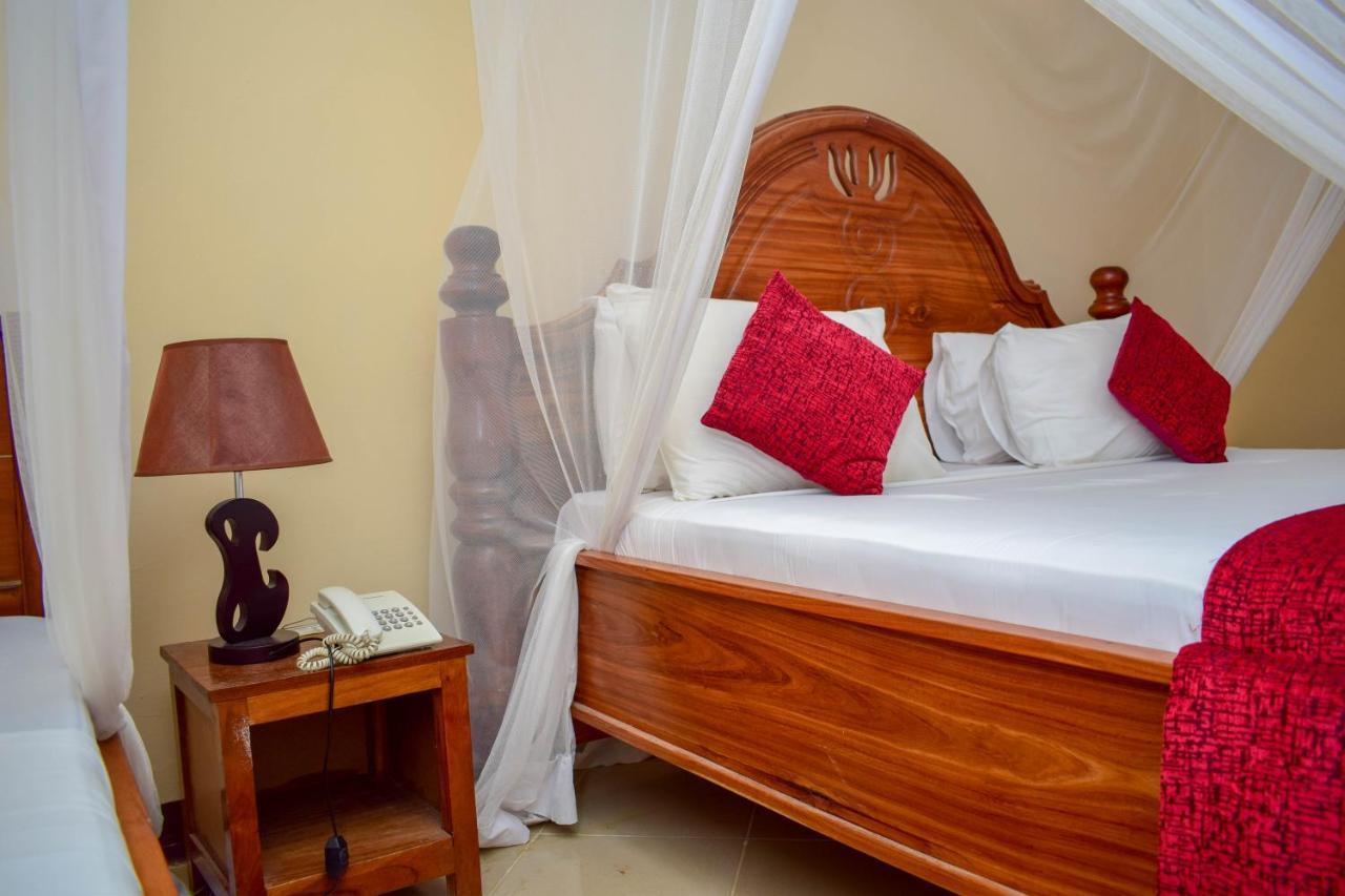 Amaan Ocean Hotel Kihinani Bububu Екстериор снимка