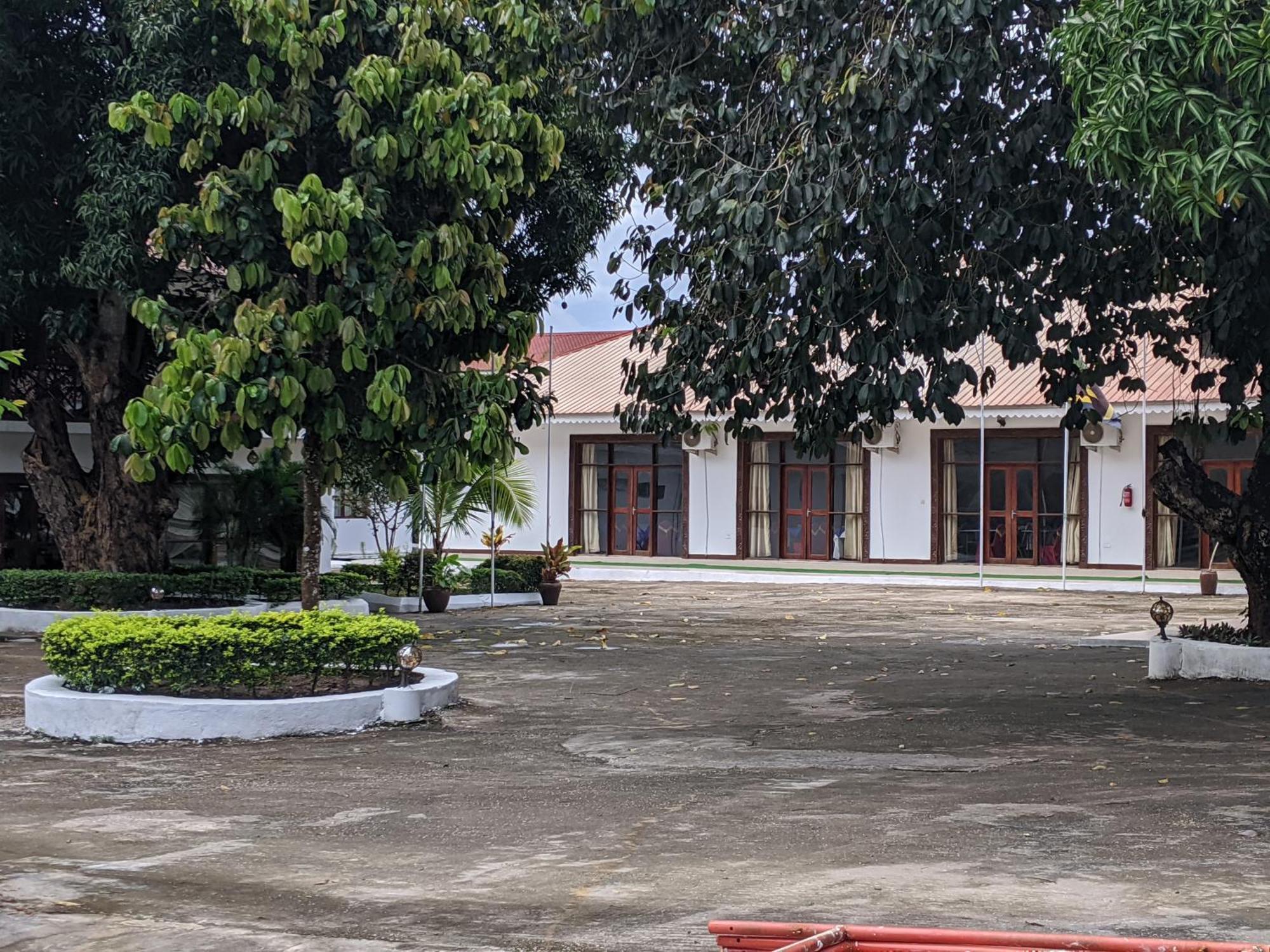 Amaan Ocean Hotel Kihinani Bububu Екстериор снимка